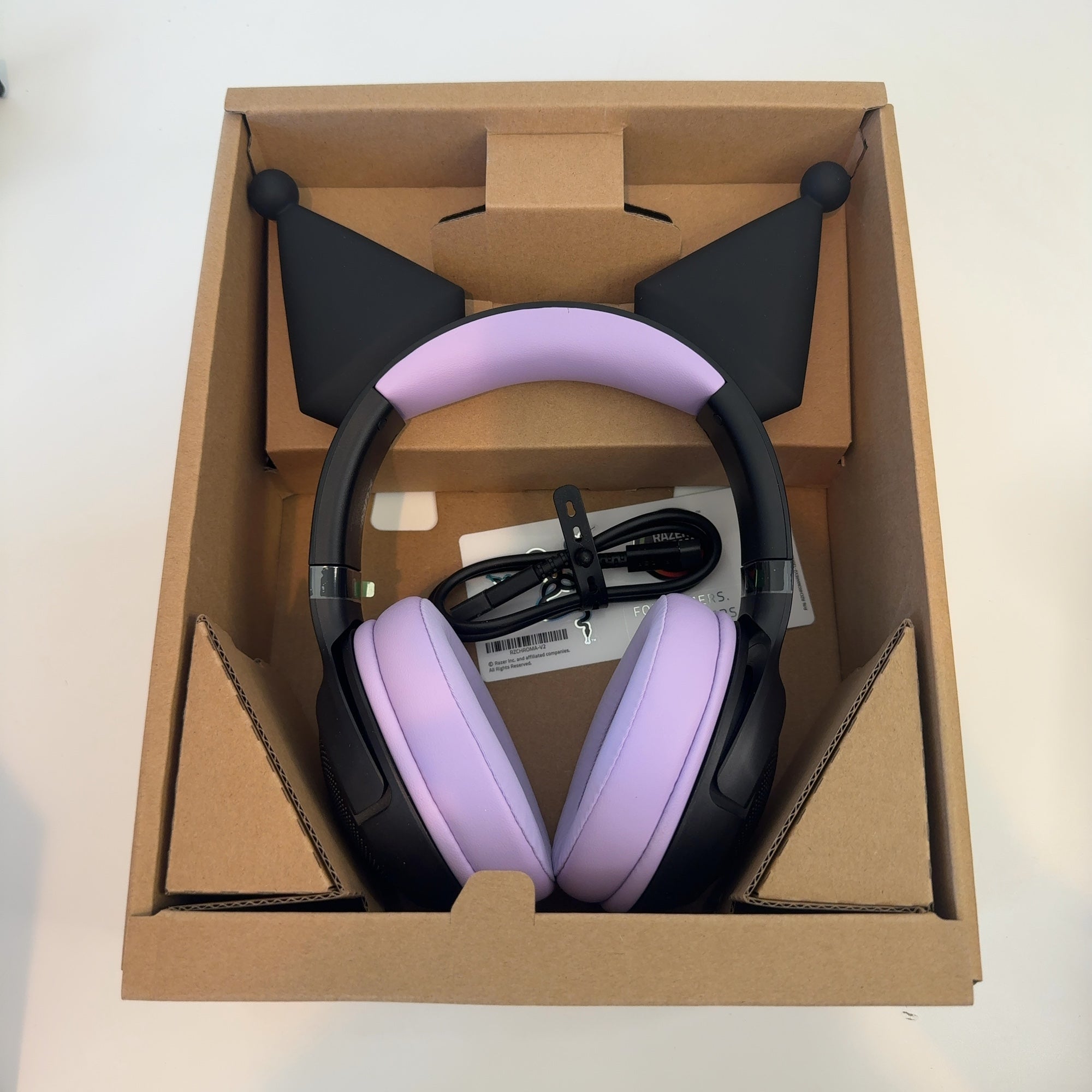 Razer Kraken Kitty V2 Bt - Kuromi Edition Headset: Wireless Gaming, Mac & Pc Compatible