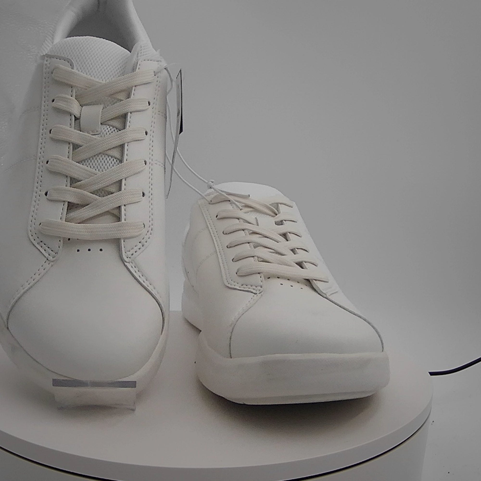 Men's Scout Sneakers - Goodfellow & Co White 11: Lace-Up, Cushioned Footbed, Mesh Construction, Medium Width