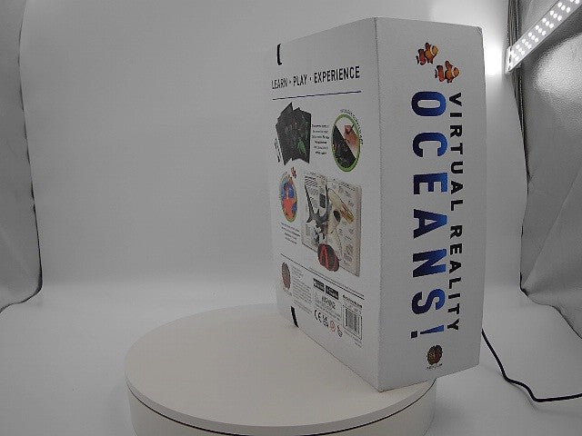 VIRTUAL REALITY HEADSET