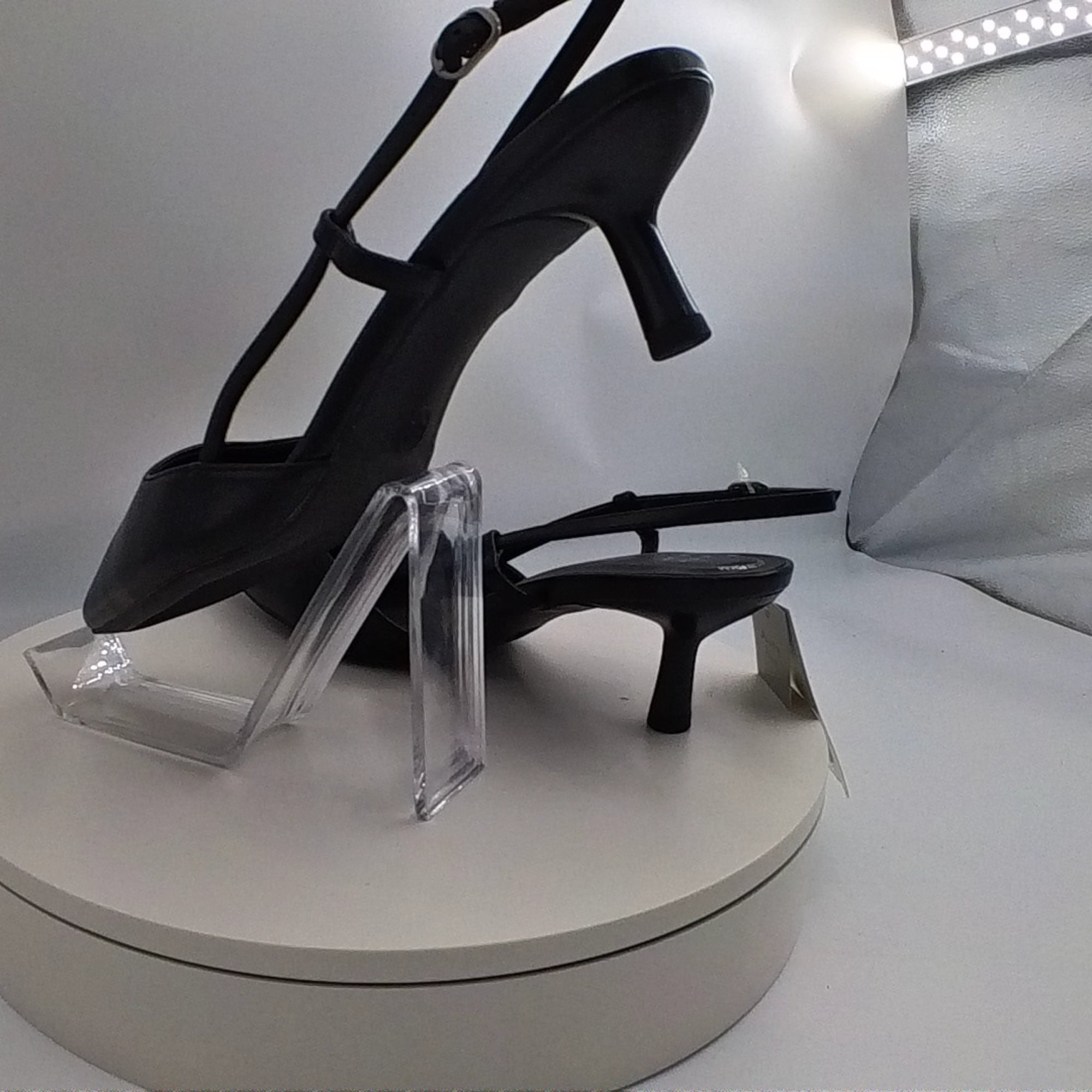 Women's Annette Slingback Heels - A New Day Black 8.5 - Used Good U001