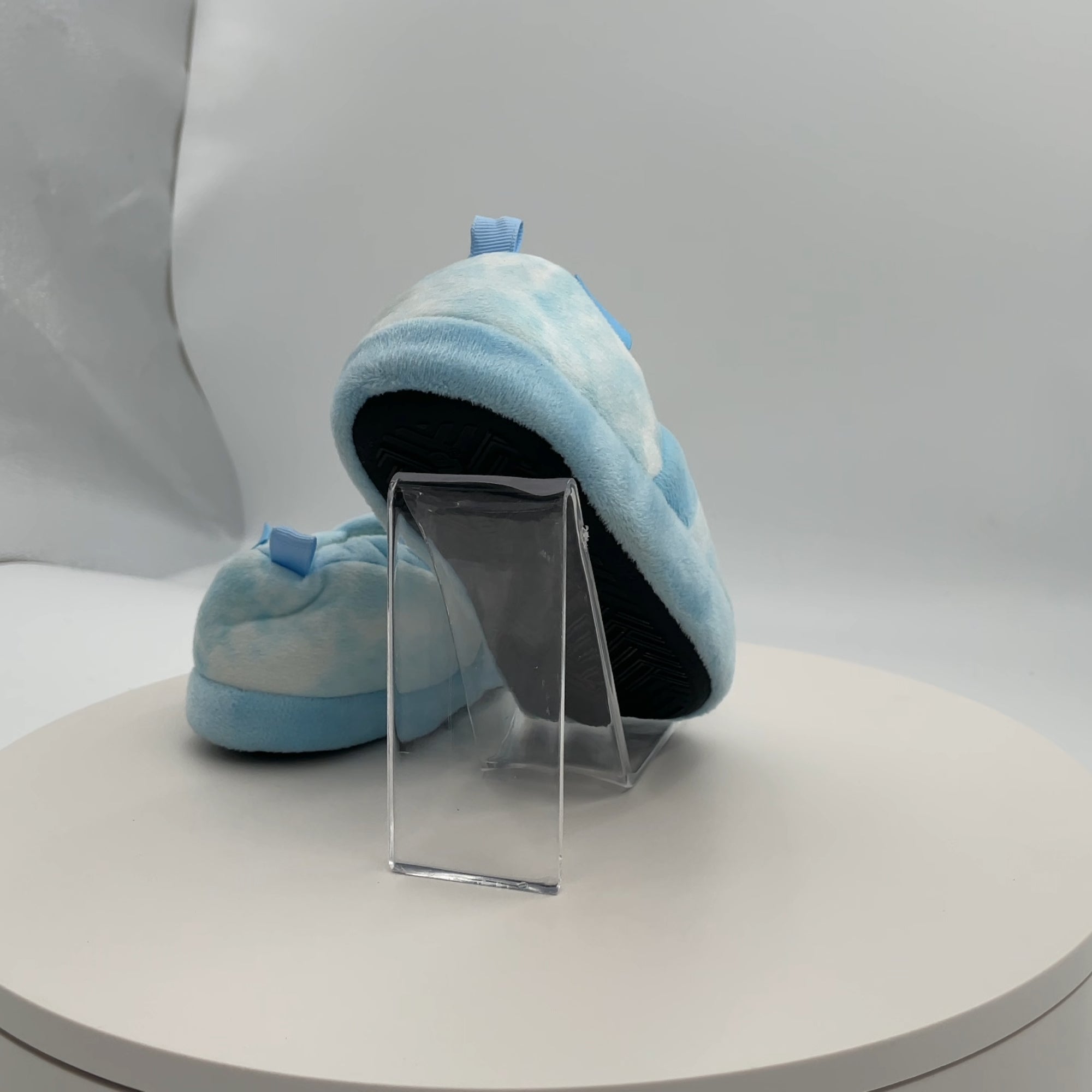 Toddler Bluey Cloud Slippers - Blue M: Indoor/Outdoor, Animal Icon, Slip On