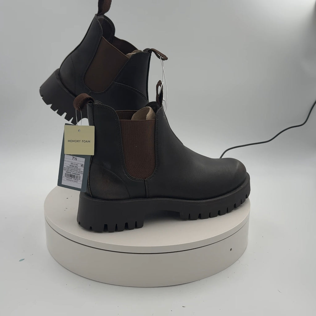 Women's Zora Ankle Chelsea Boots - Universal Thread Brown 7.5