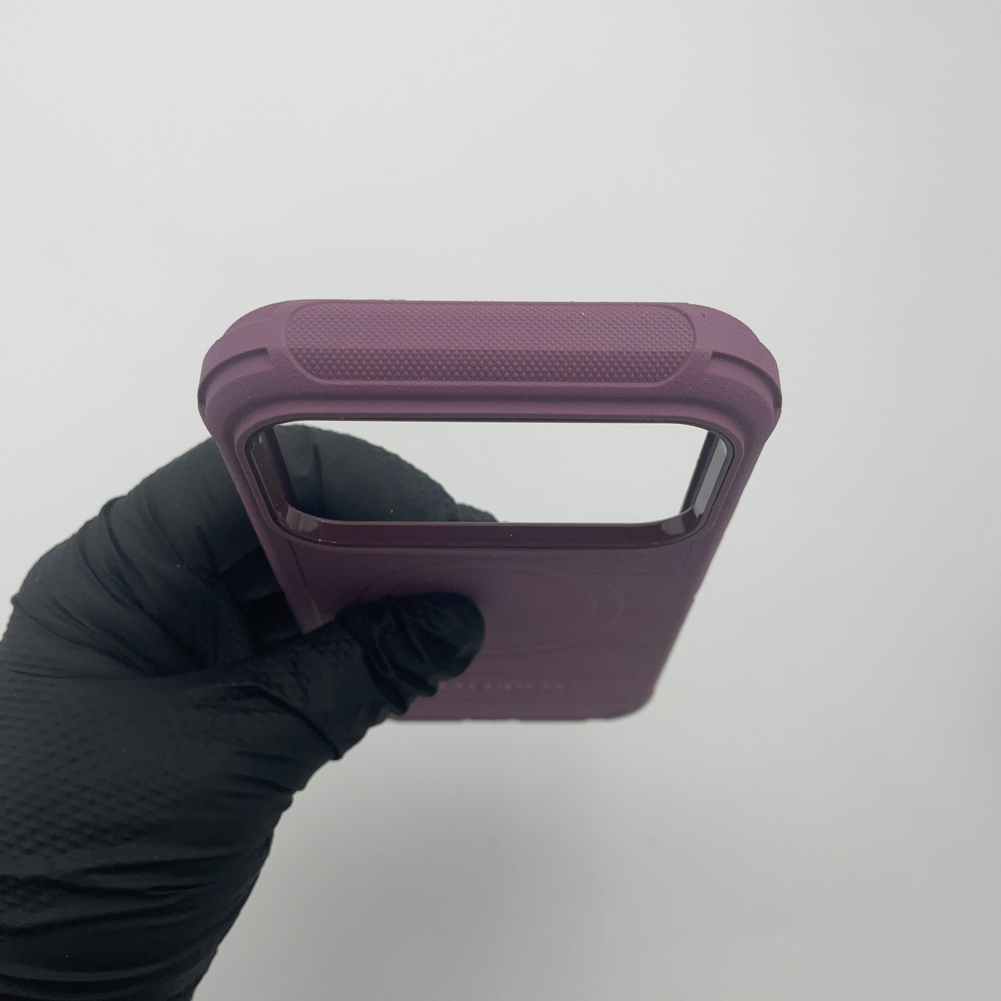 Otterbox Iphone 17 Pro Max Defender Series Pro Case For Magsafe With Camera Control - Purple Mystery