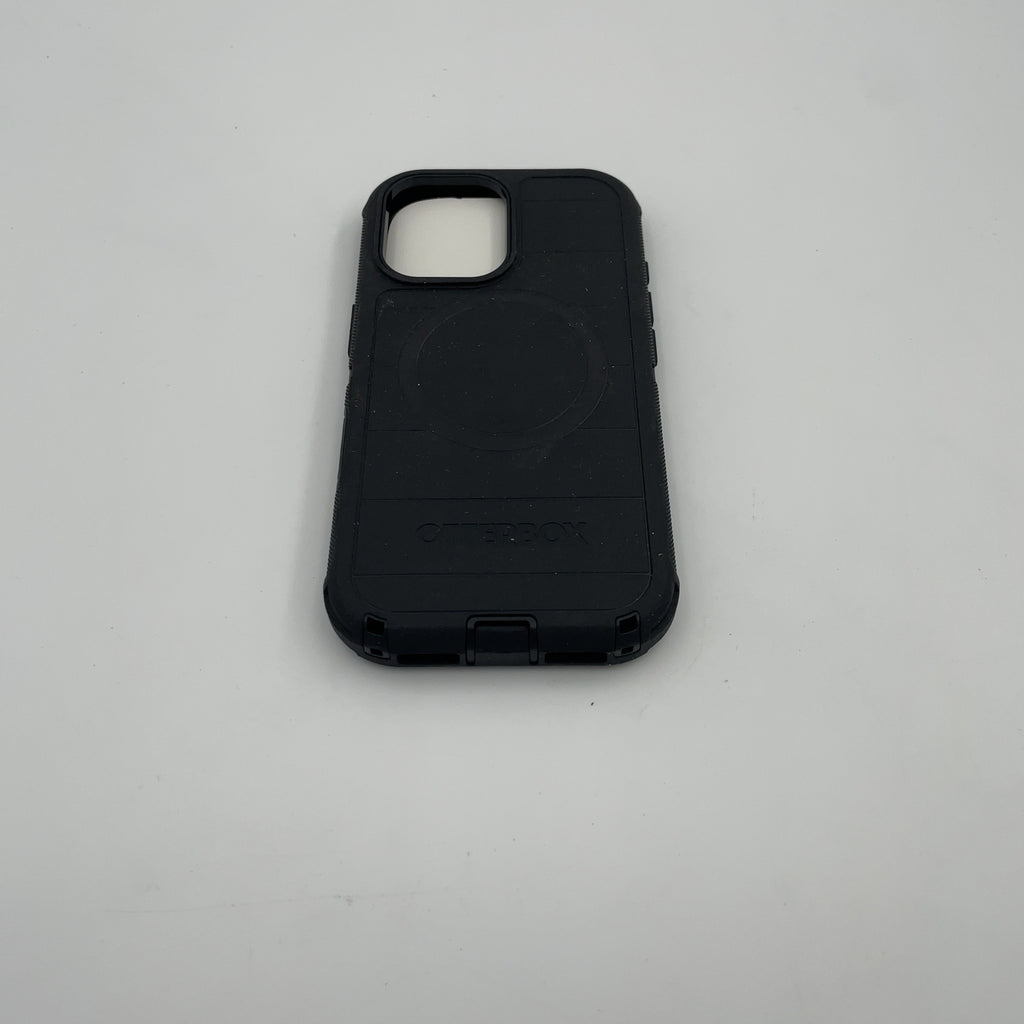 OtterBox iPhone 17 Defender Series Pro Case for MagSafe with Camera Control - Black