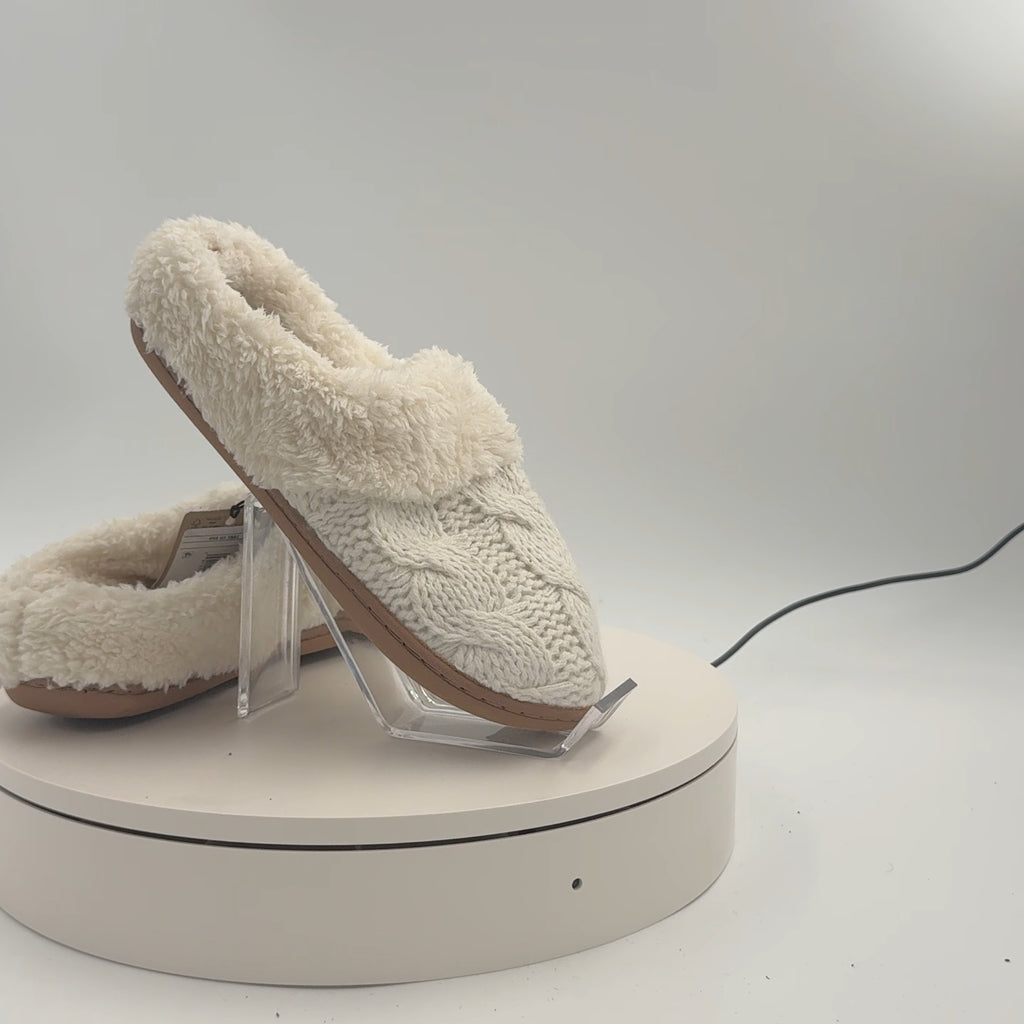 Dluxe By Dearfoams Women's Carol Slippers - Cream S: Indoor/Outdoor Cushioned Slide, Machine Washable, Closed Round Toe