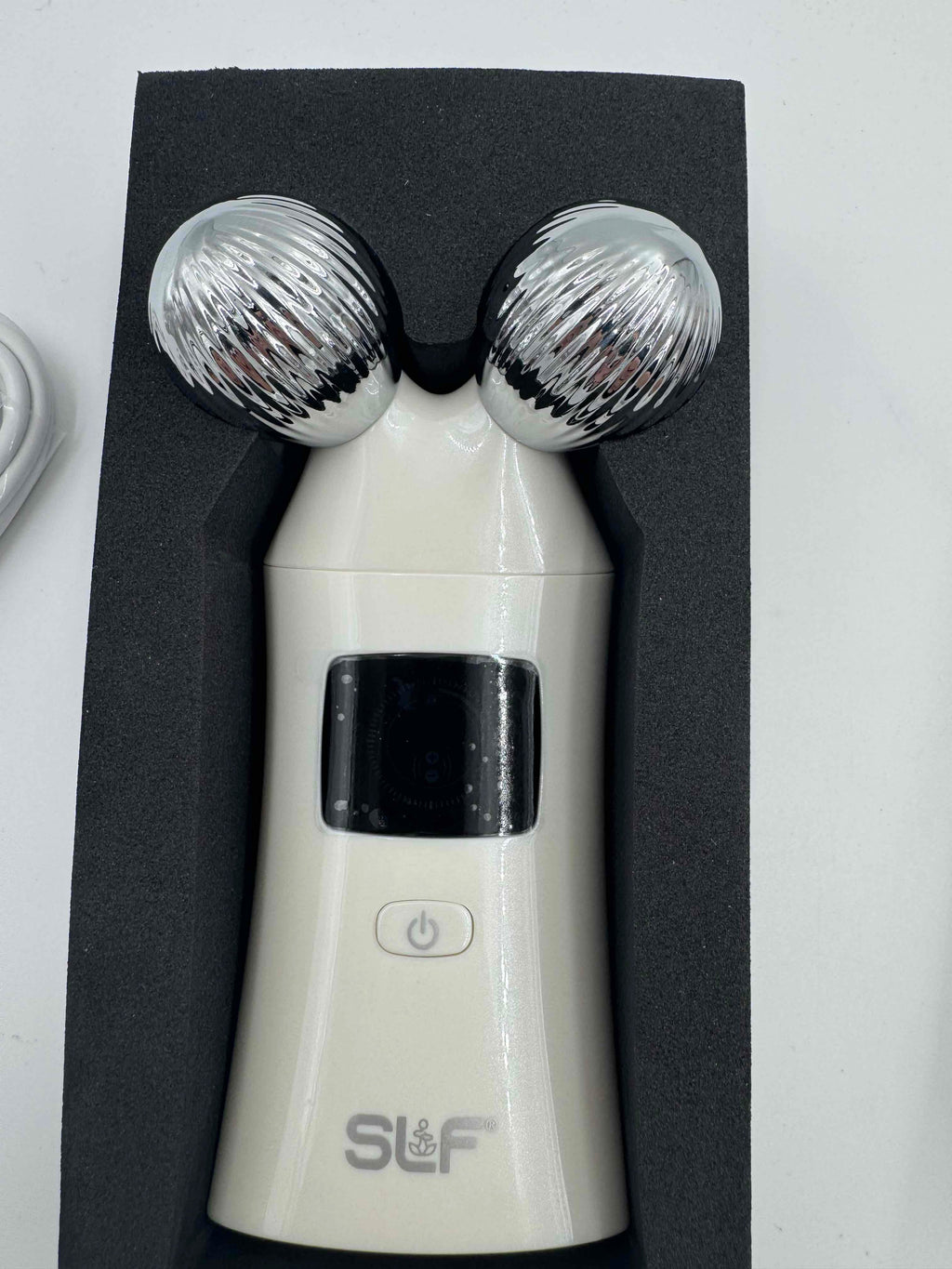 Slf Red Light Microcurrent Neck And Face Uplifter