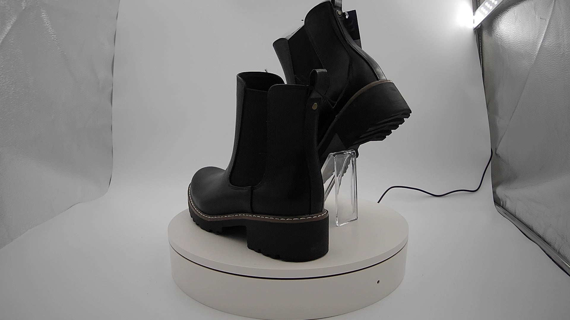 Women's Celina Ankle Chelsea Boots with Memory Foam Insole - Universal Thread Black 7W: Ankle Height, Block Heel