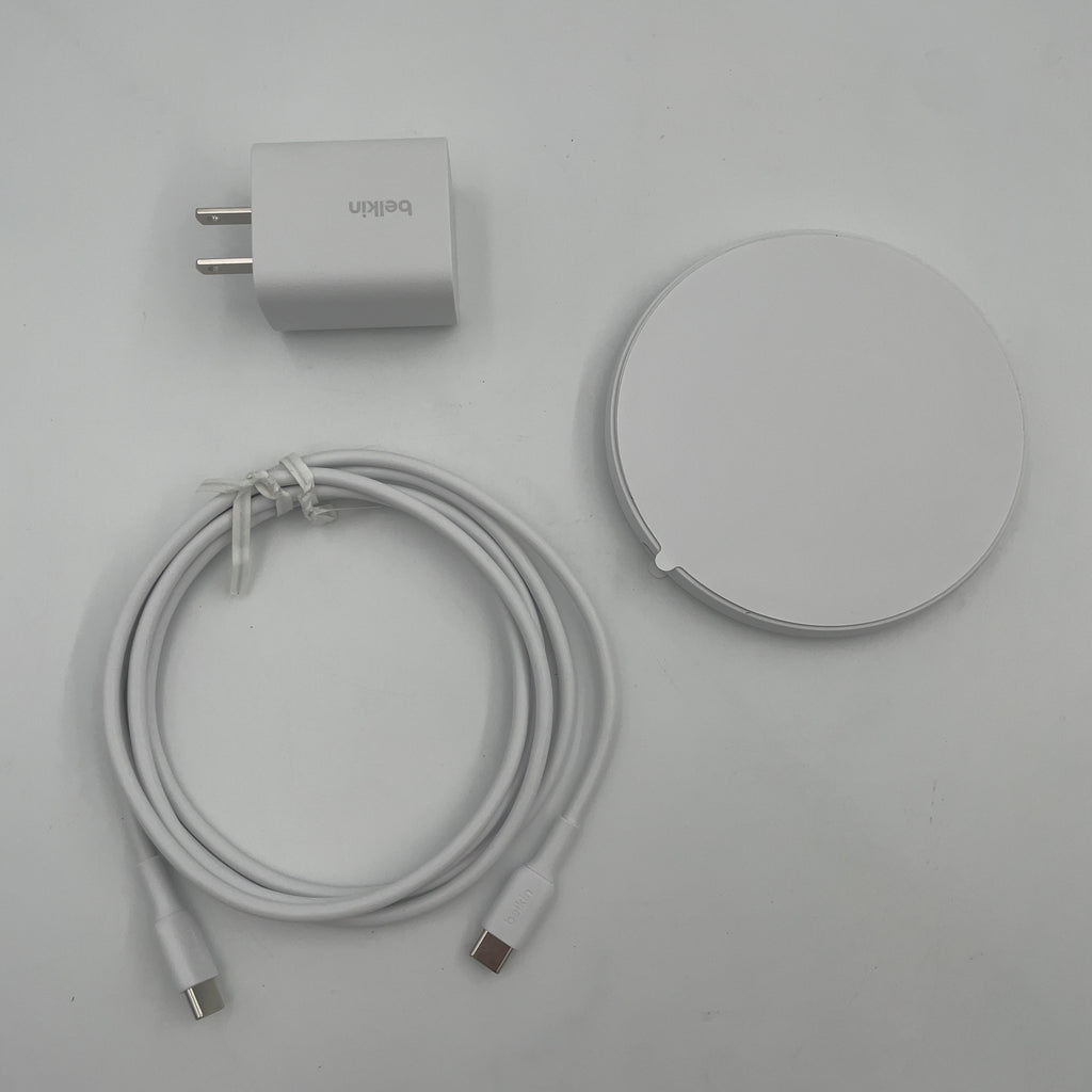 Belkin 15W Qi Charging Pad - White: MagSafe Compatible, USB-C Connection, Quick Charge