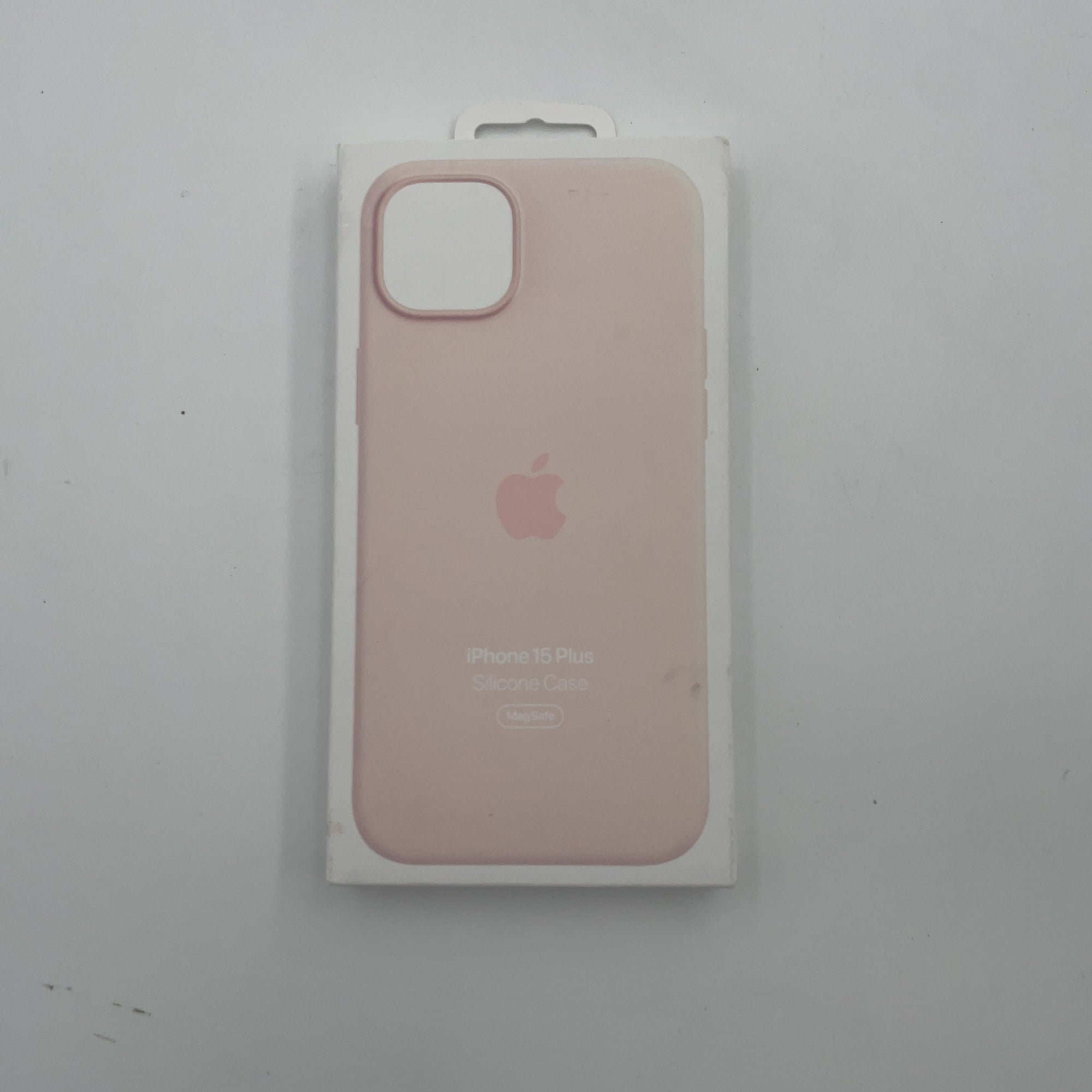 Apple iPhone 15 Plus Silicone Case with MagSafe - Light Pink