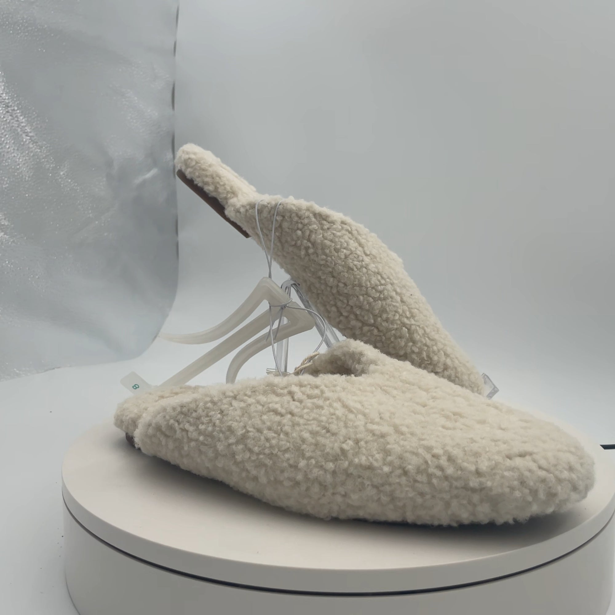 Women's Cozy Alpine Kylar Mule Slippers - Universal Thread Off-White 8