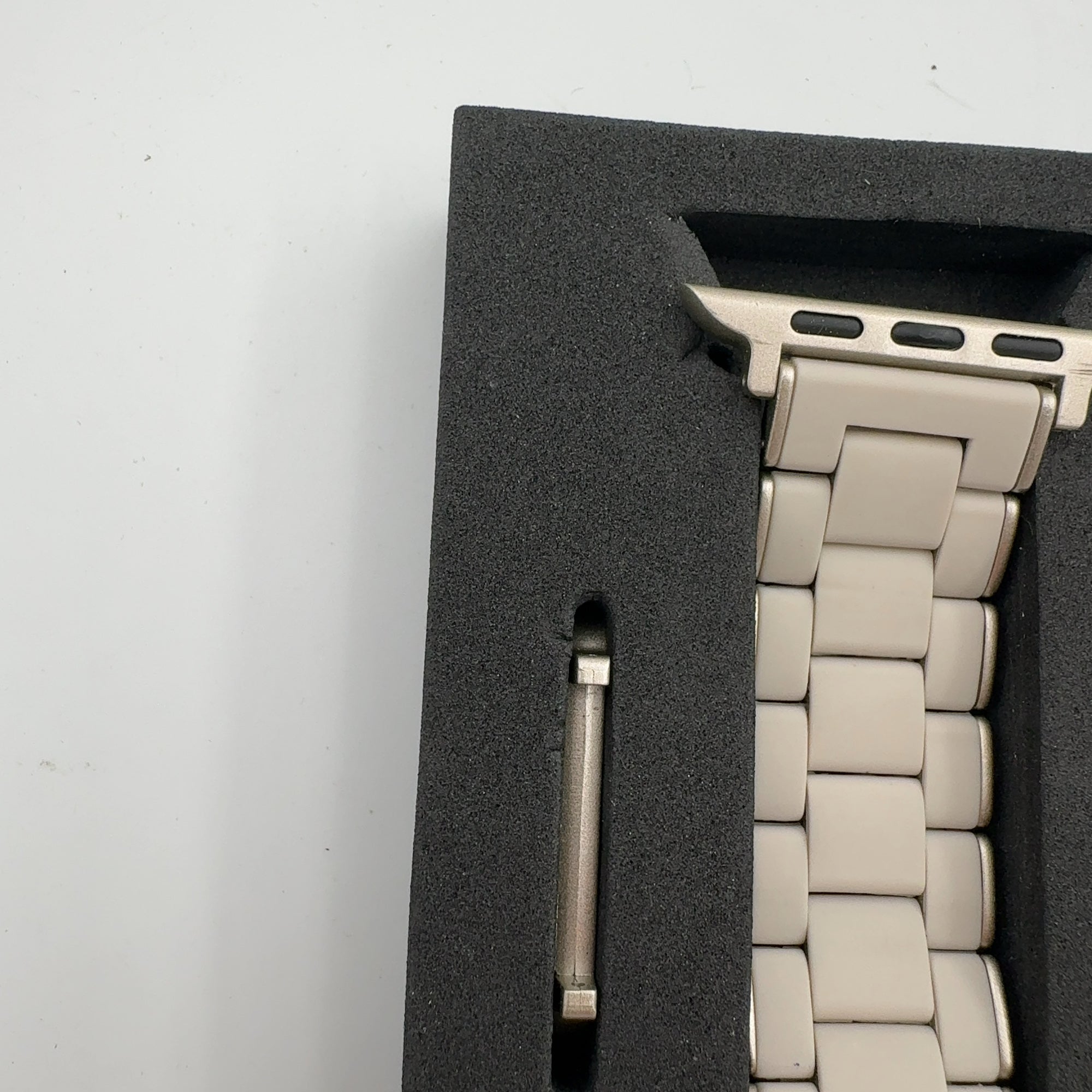 Posh Tech Orla Silicone Steel Band For Apple Watch - Beige