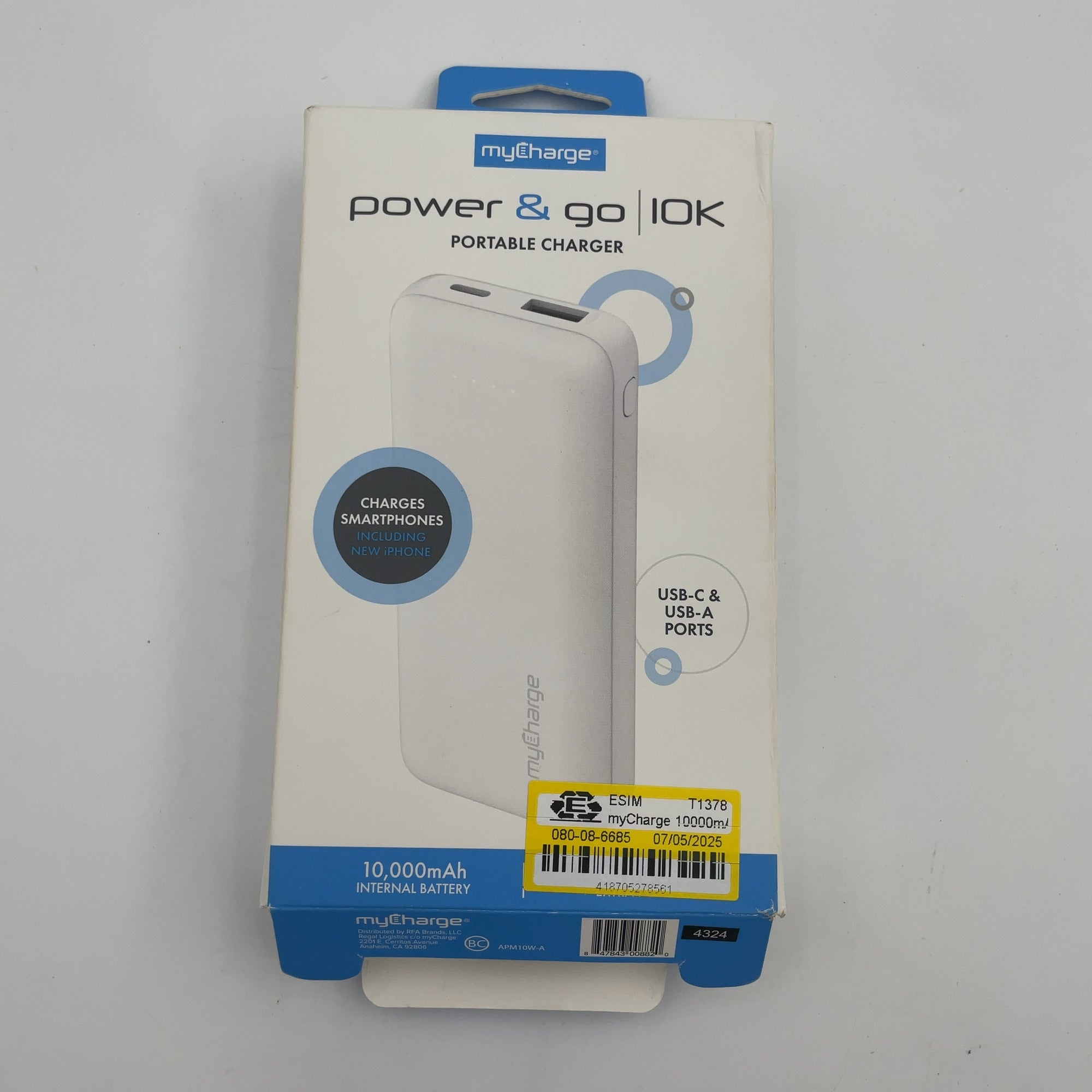 Mycharge 10000Mah Power & Go Power Bank - White: Charge Indicator Light, 12V Output