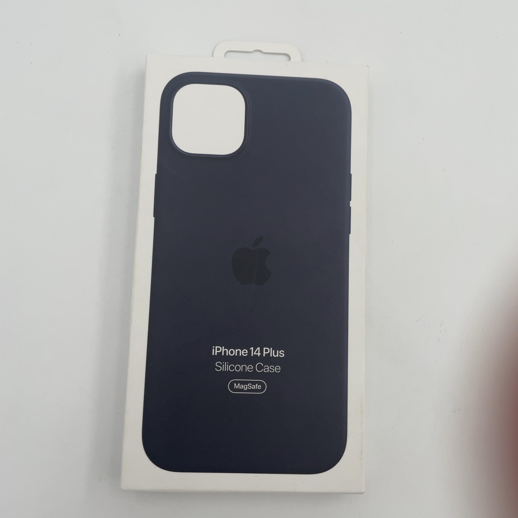 Apple Iphone 14 Plus Silicone Case With Magsafe - Midnight