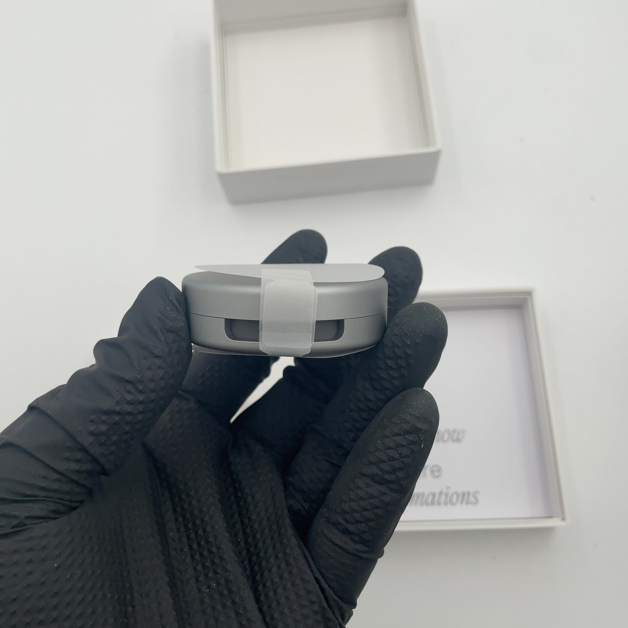 Oura Ring 4 Charging Case Silver Size 8