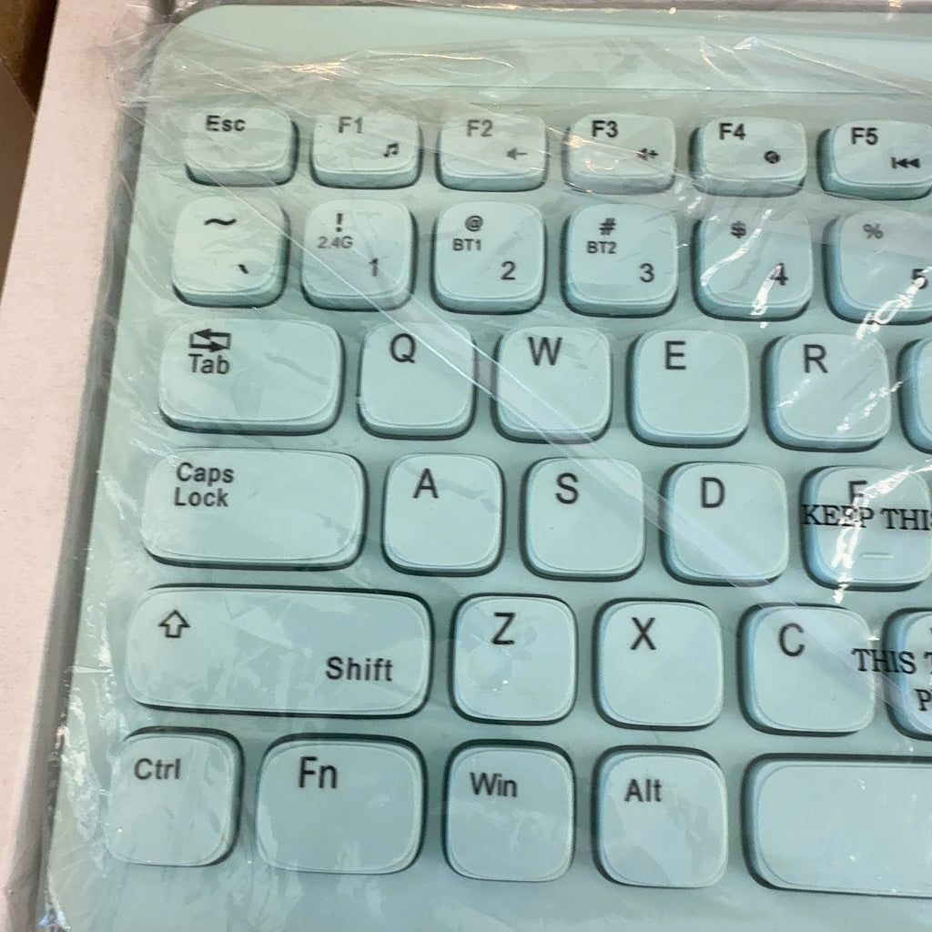 North Compact Square Key Wireless Keyboard - Sky Blue: Membrane Switch, Compact 60% Layout