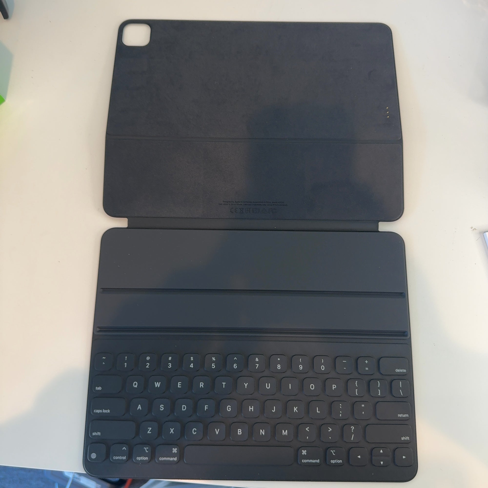 Apple Smart Keyboard Folio For 12.9-Inch Ipad Pro