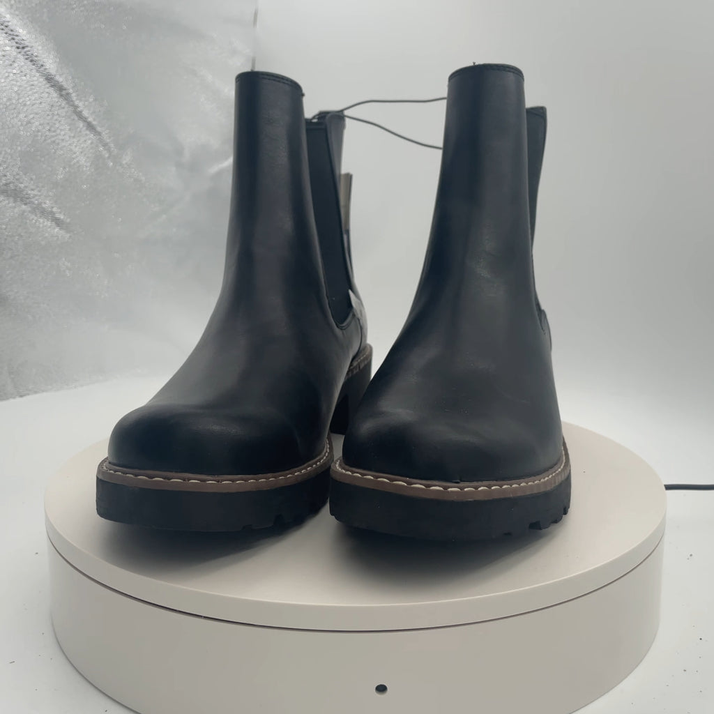 Women's Celina Ankle Chelsea Boots With Memory Foam Insole - Universal Thread Black 11: Ankle Height, Block Heel