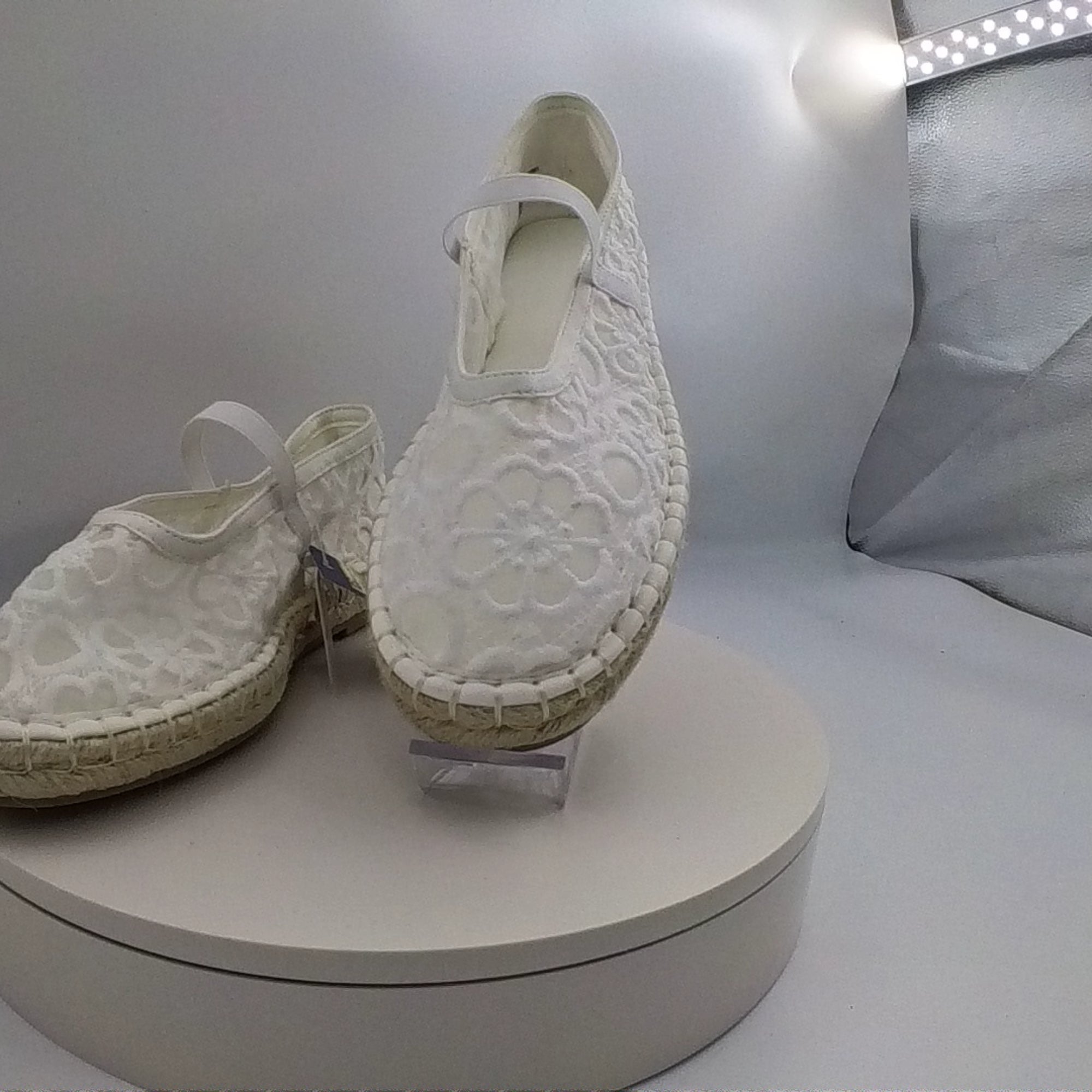 Women's Celia Floral Lace Mary Jane Espadrille Flat With Memory Foam Insole - Universal Thread White 9.5: Breathable Mesh, Pull-On Style