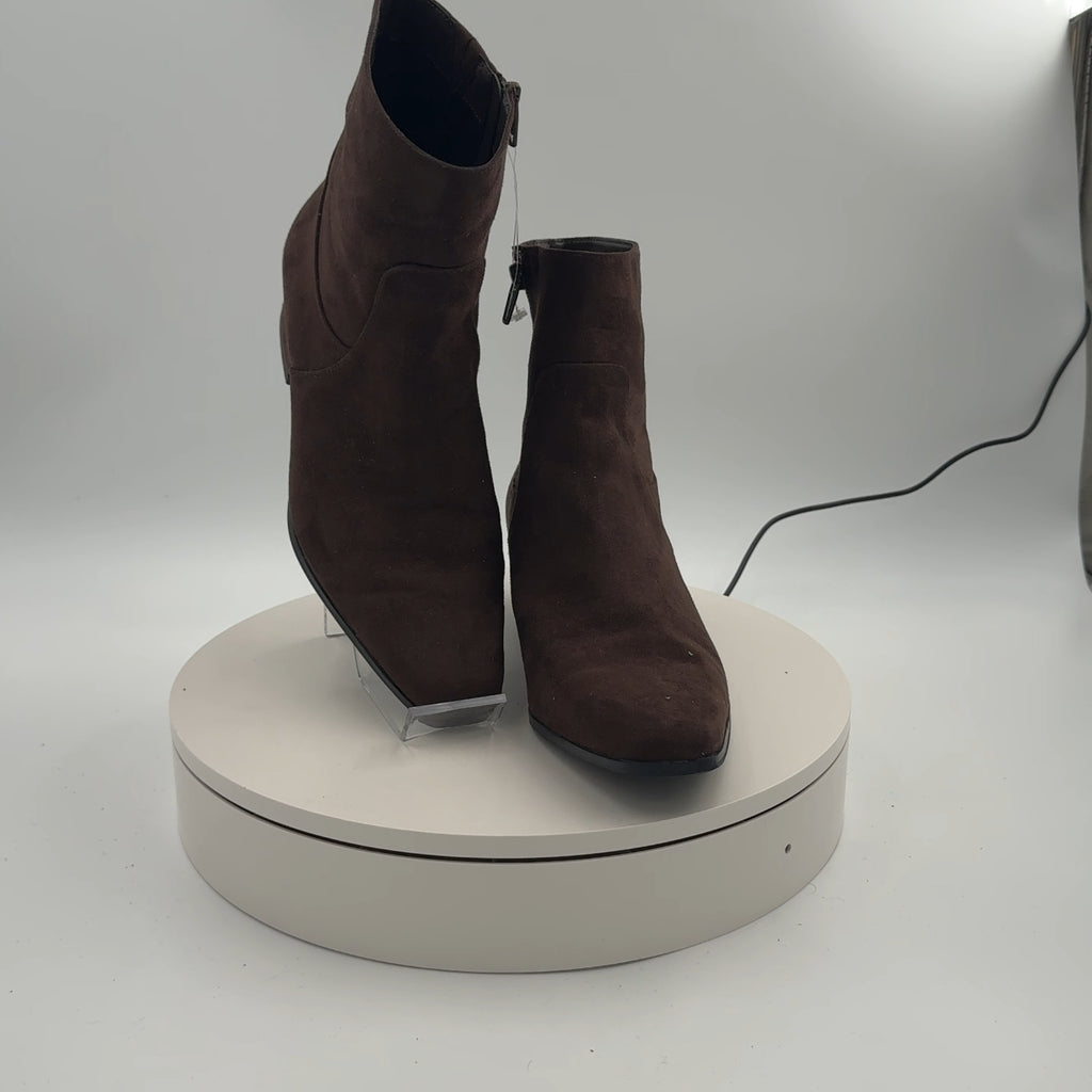 Women’s Coral Boots With Memory Foam Insole – Universal Thread Brown 8.5