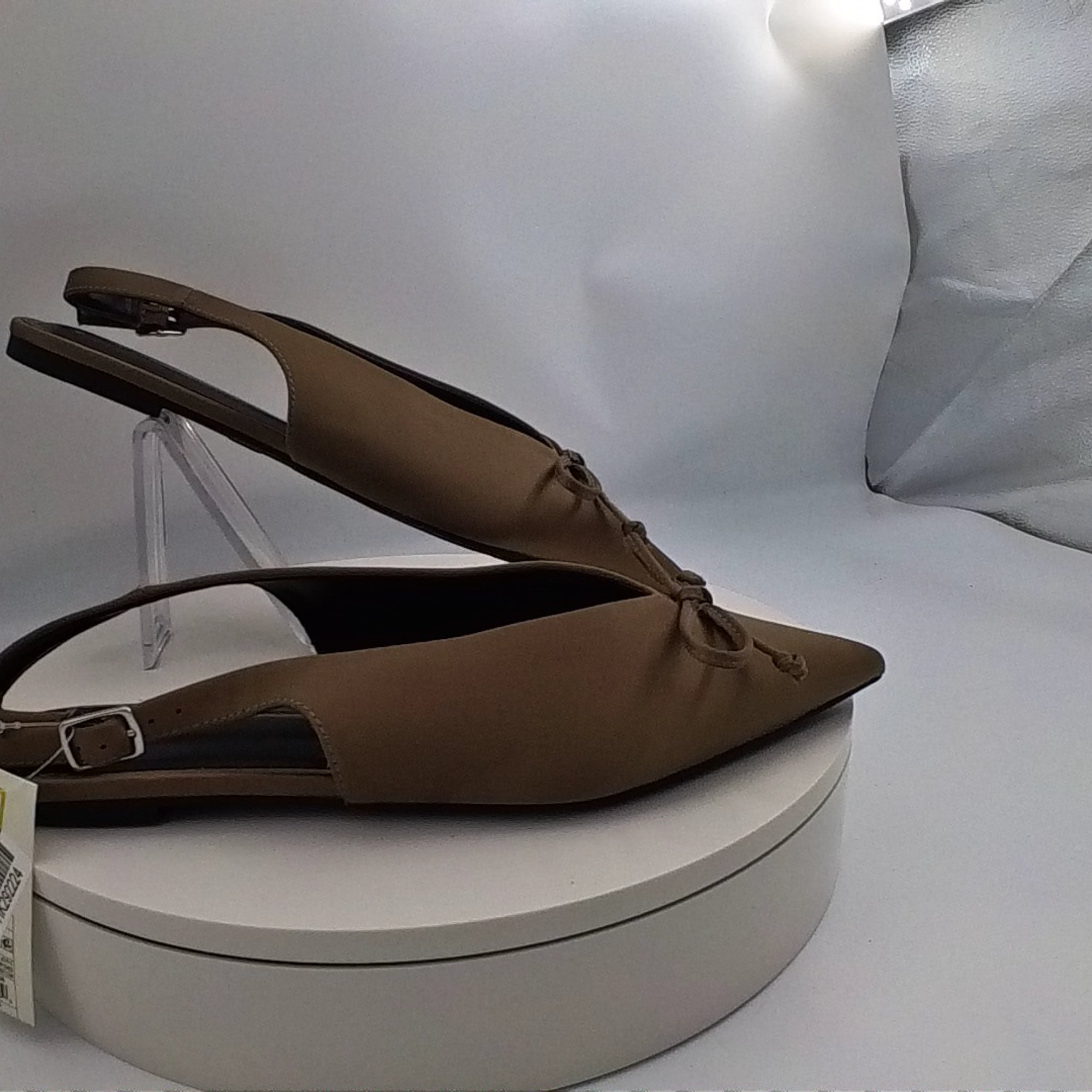 Women’s Camille Satin Slingback Bow Flats - A New Day Taupe 8 - Used Fair U004