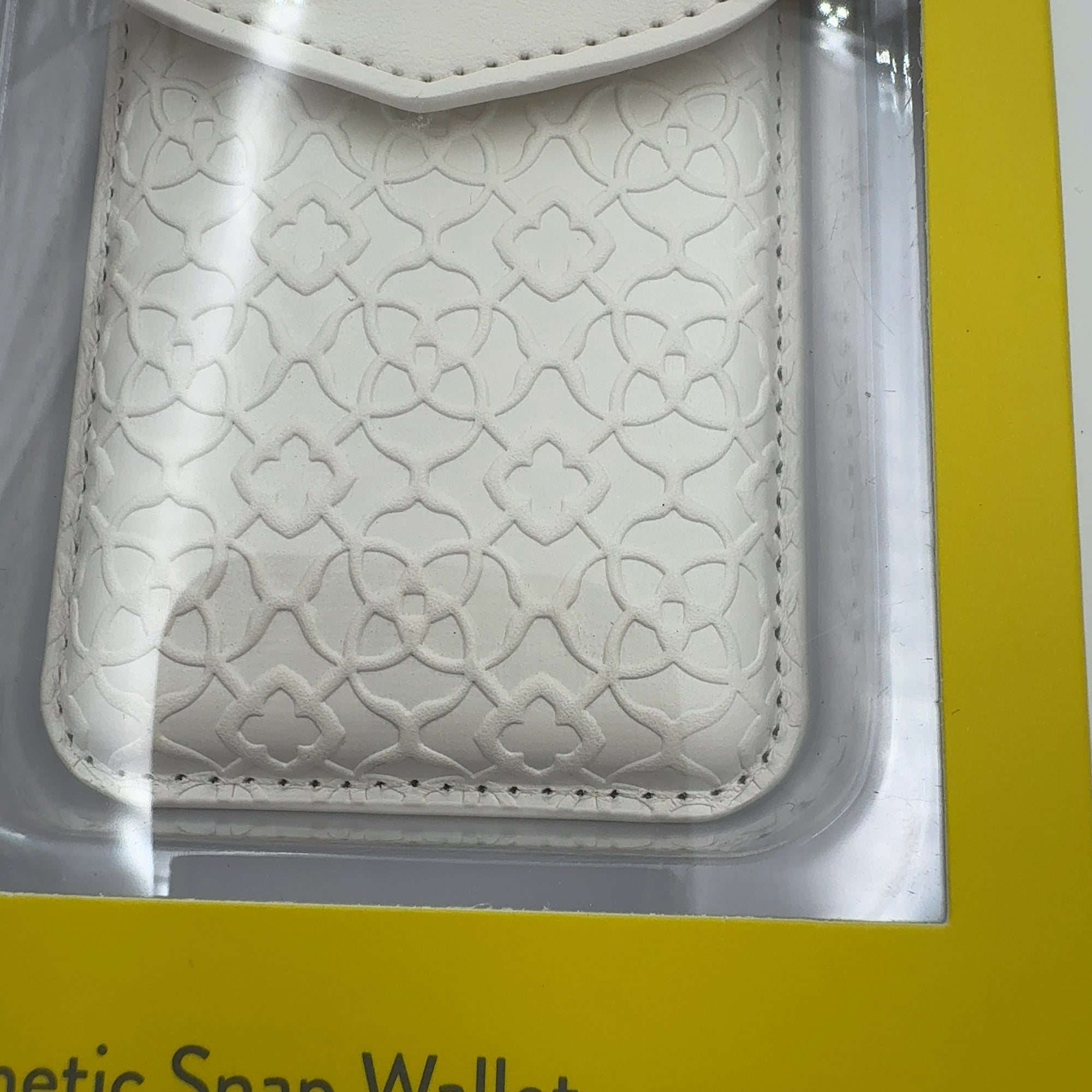 Kendra Scott Magsafe Wallets - Ivory Filigree