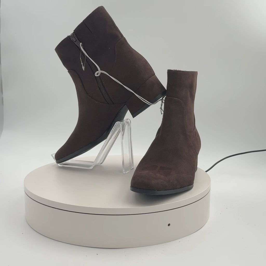 Women’s Coral Boots With Memory Foam Insole – Universal Thread Brown 6