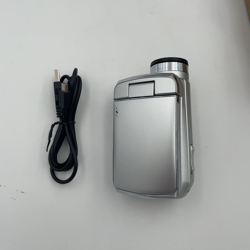 8Mp Camcorder - Heyday Silver: Built-In Microphone, 512Gb Storage, 2.7K Video
