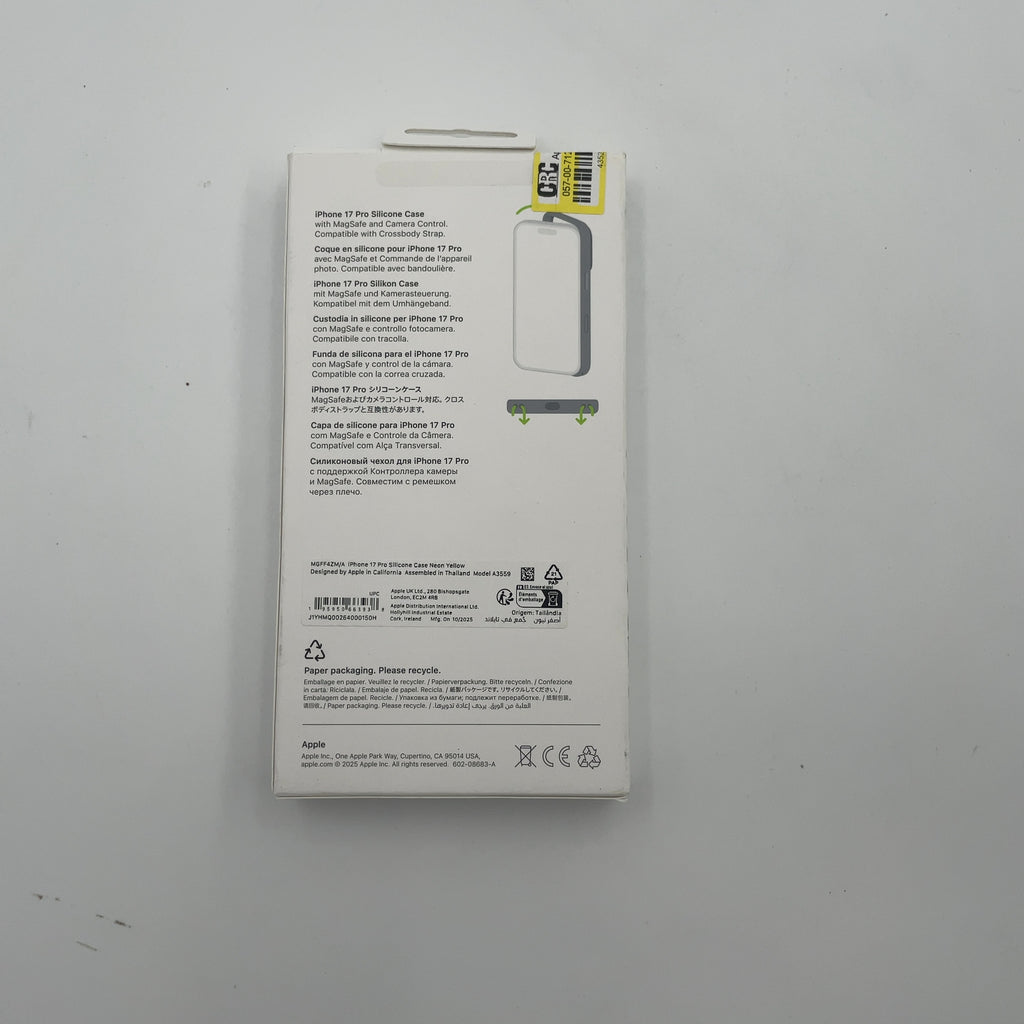 Apple Iphone 17 Pro Silicone Case With Magsafe – Neon Yellow