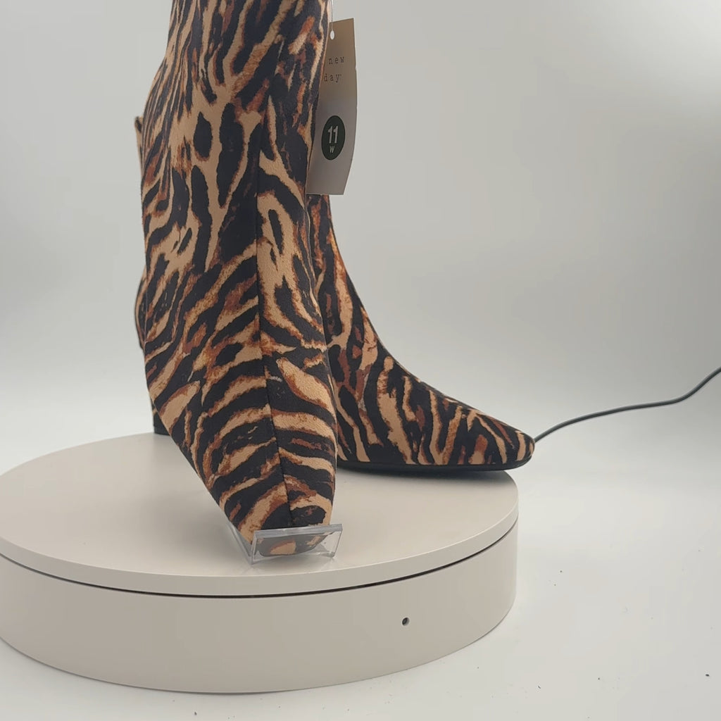 Women’s Wide Width Tigris Boots With Memory Foam Insole – A New Day Tiger Print 11W