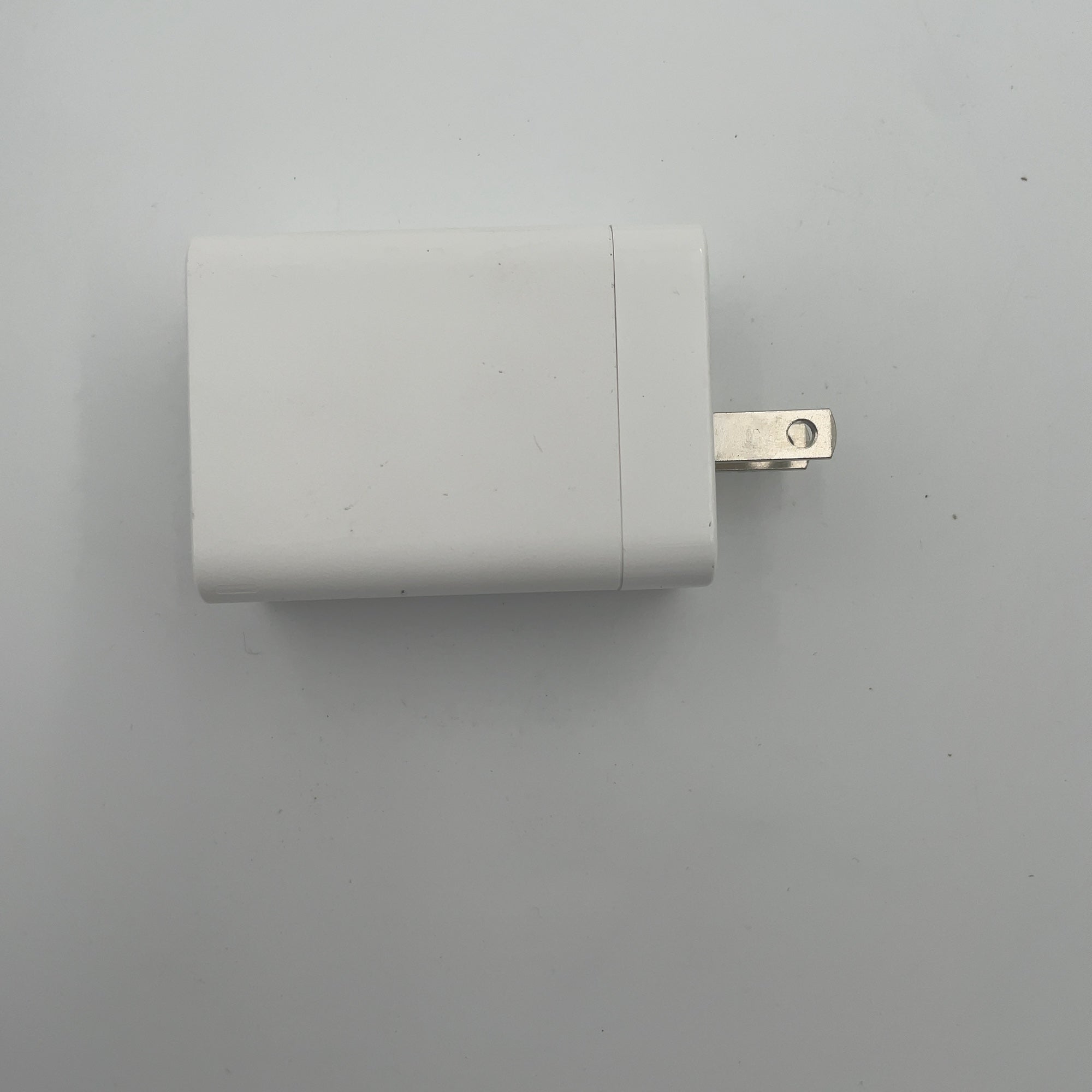 Philips 3 Port Fast Charging Wall Charger With Usb-A And Usb-C: 65W Power Adapter