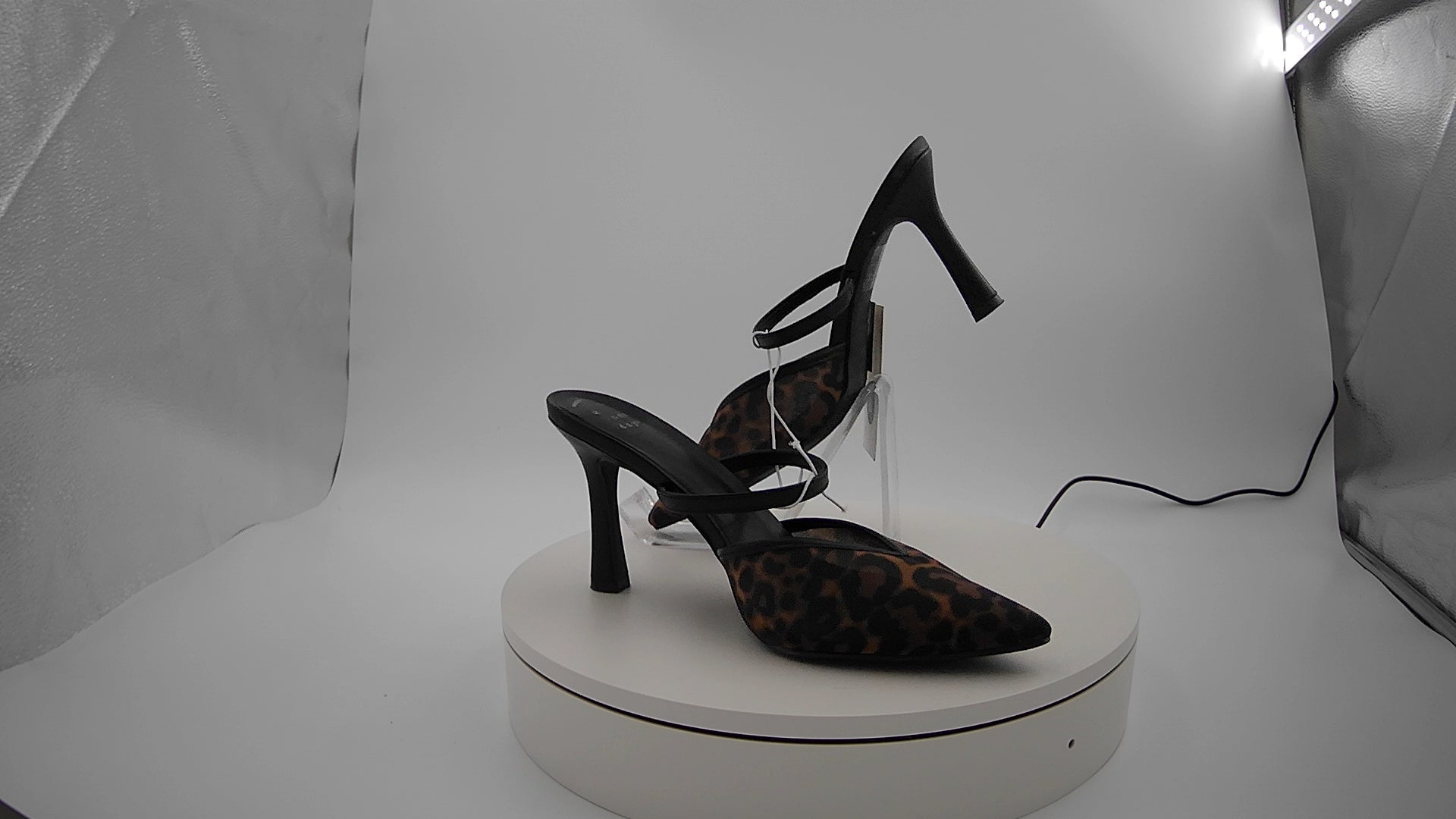 Women’s Sonia Heels with Memory Foam Insole – A New Day Light Brown 8