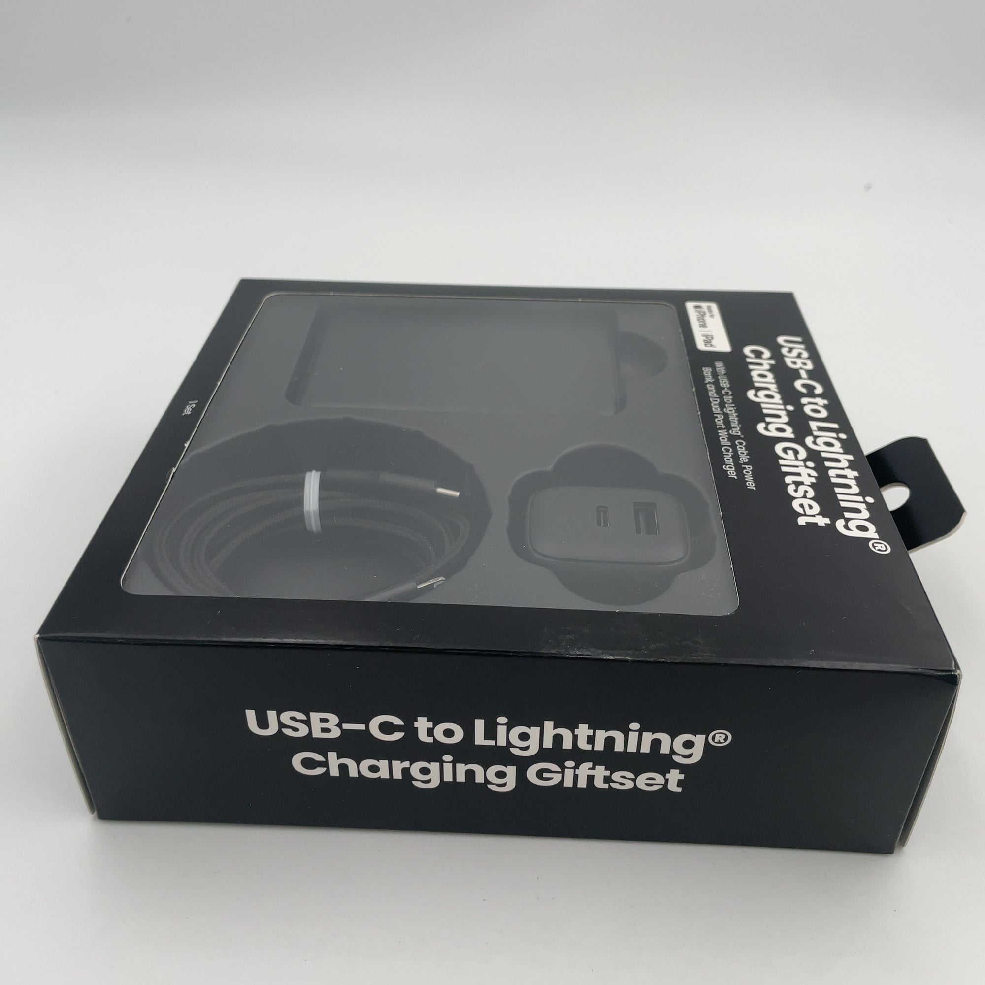 Gems Usb-C To Lightning Charging Gift Set With 5000Mmah Power Bank, Cable, And Wall Charger - Black (Please Be Advised That Sets May Be Missing Pieces Or Otherwise Incomplete.)