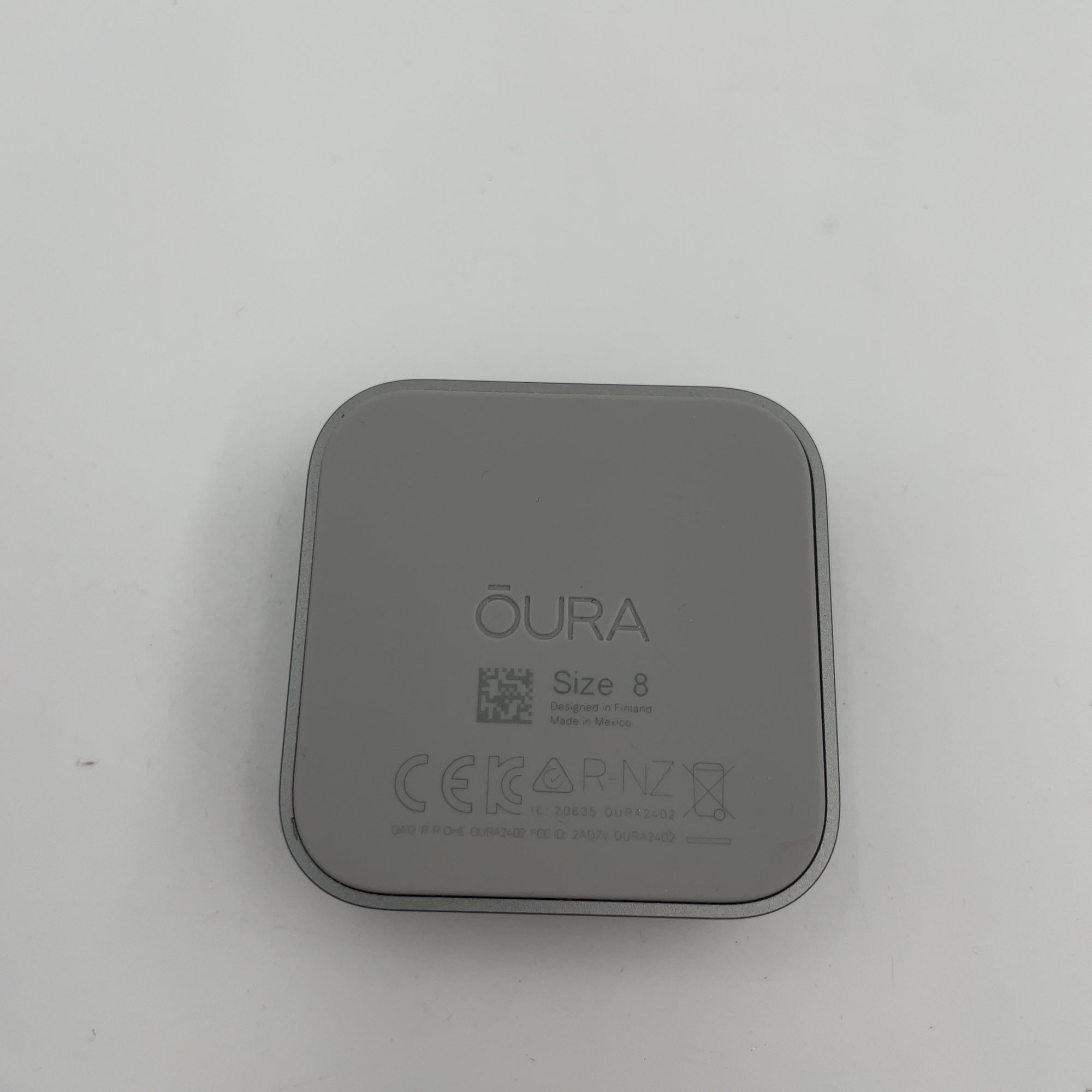Oura Ring 4 Silver - Size 8