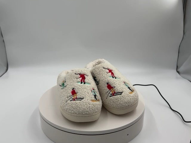 Adult Skier Scuff Slippers - Wondershop Ivory M