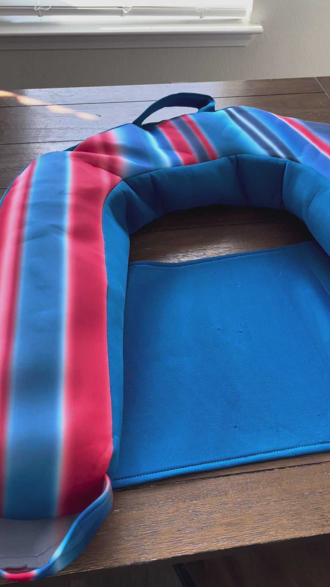 Big Joe Noodle Sling Pool Float – Bean-Filled, Like New